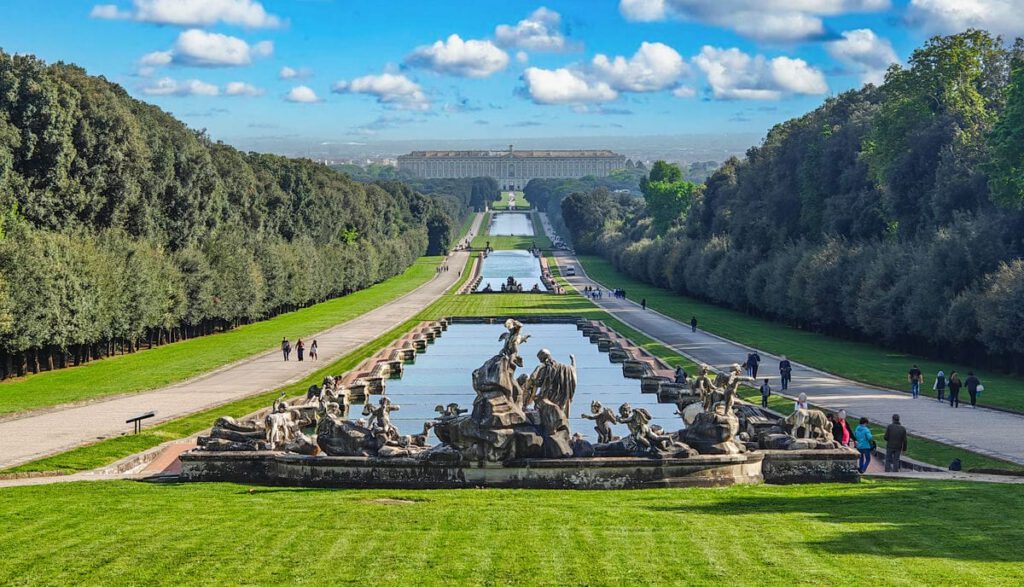 reggia di caserta 2533018747